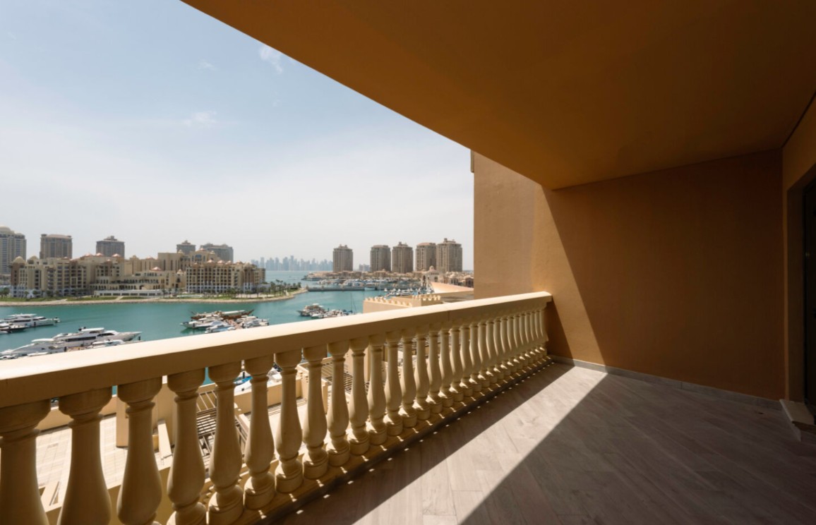 Porto Arabia, The pearl 